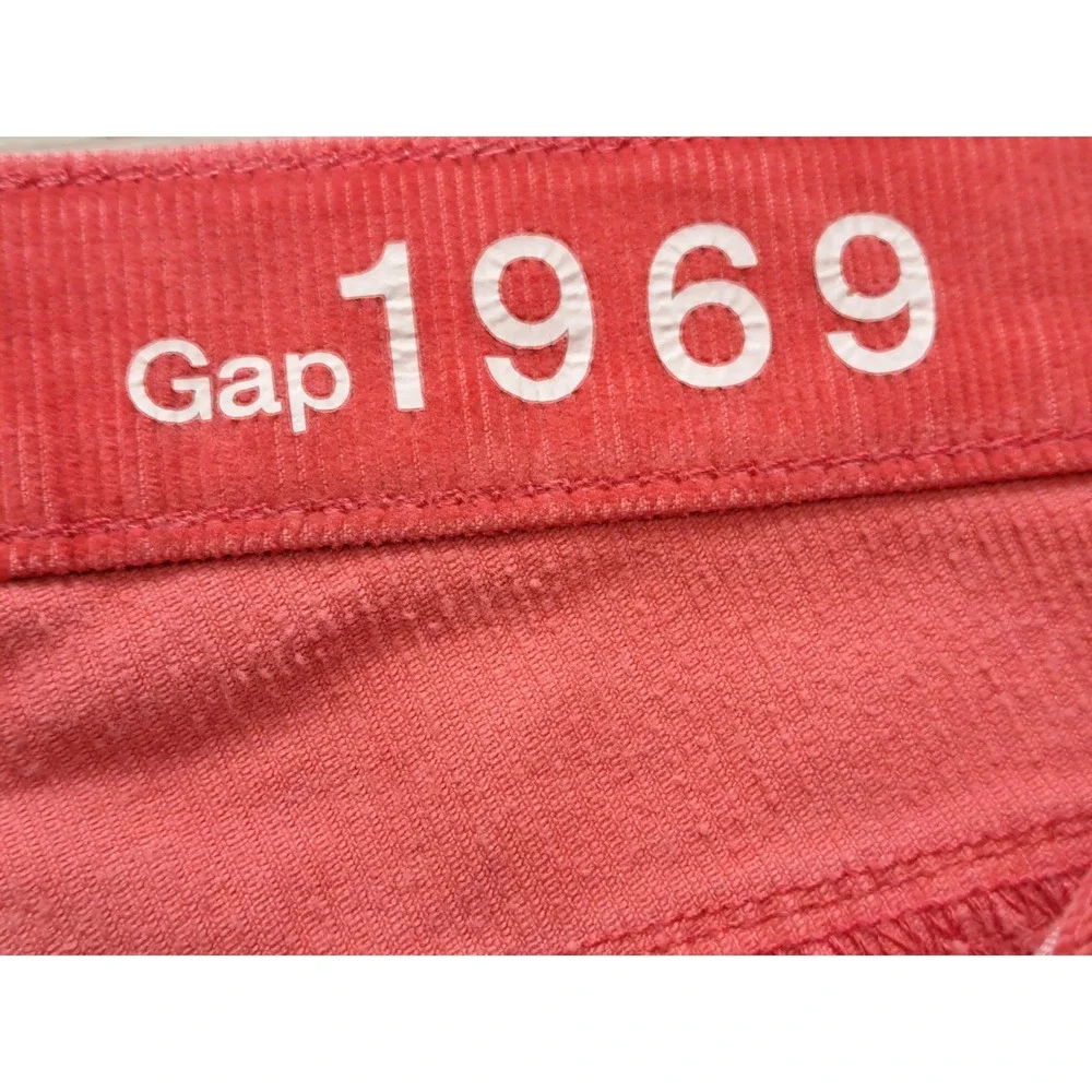 Gap 1969 Sexy‎ Boyfriend Corduroy Shorts Coral Pink Raw Hem sz 27/4r (31